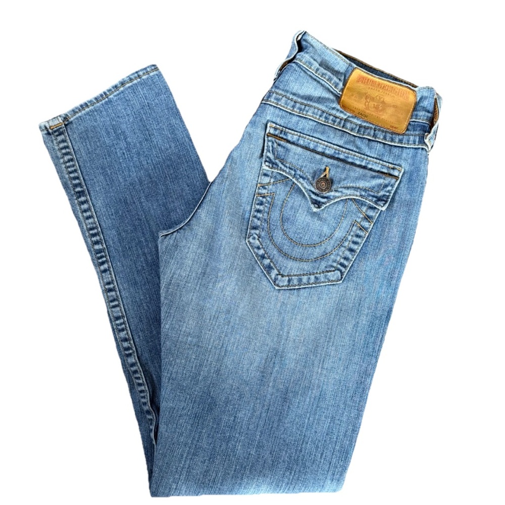 Men's True Religion Slim Fit Zach Jeans. Size
30. Excellent Condition